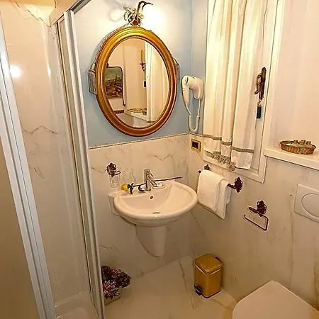 Residenza La Loggia Отель типа 