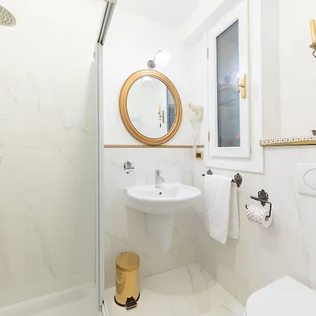 Residenza La Loggia Oda ve Kahvaltı