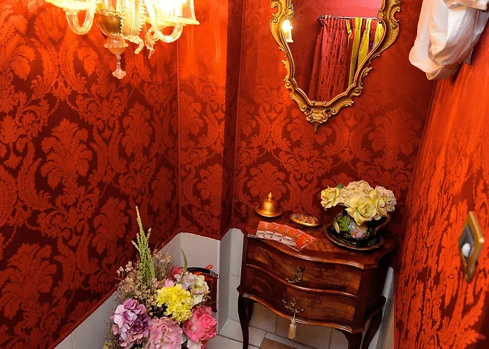 ريزيدينسا لا لوجيا