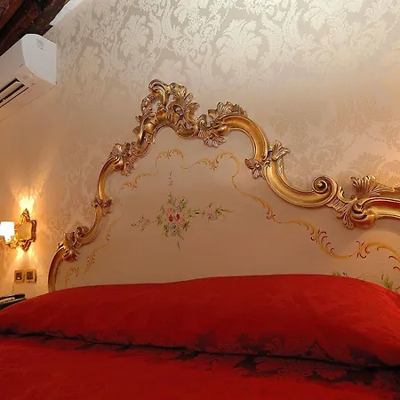 Residenza La Loggia 2* Venice